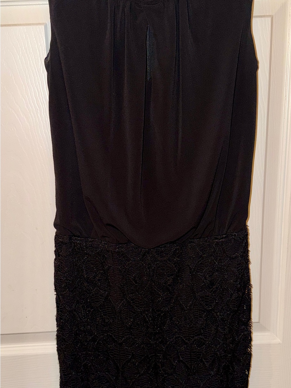Caché Black Keyhole Blouson Lace Skirt Mini Dress Size 0